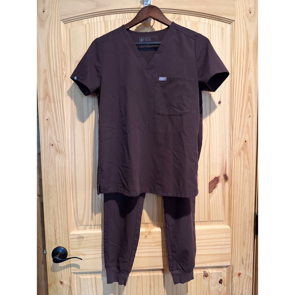 FIGS Catarina V-Neck Scrub Top & Jogger Pants Set Mahogany Brown XS